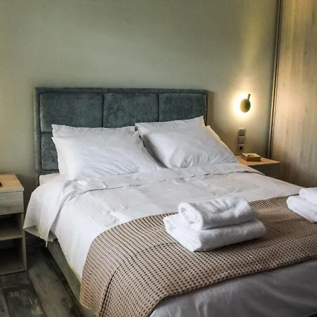 Stone & Vineyard Eleousa