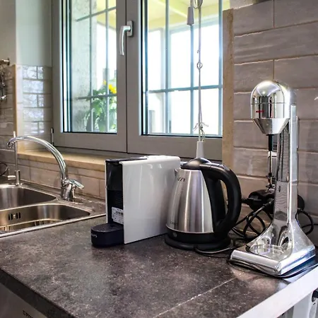 Stone & Vineyard Apartmán *