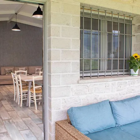 Stone & Vineyard Apartament *